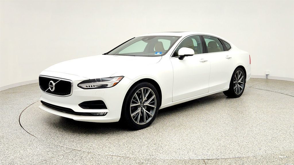 2017 Volvo S90 T6 AWD Momentum - 23041954 | Video 1