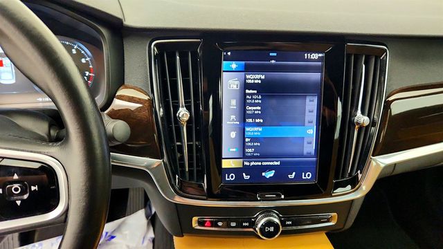 2017 Volvo S90 T6 AWD Momentum - 23041954 - 17