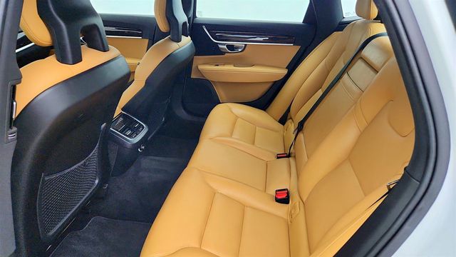 2017 Volvo S90 T6 AWD Momentum w/ Vision & Momentum Plus Package - 23041954 - 19