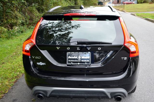 2017 Volvo V60 T5 FWD Dynamic - 22928803 - 14