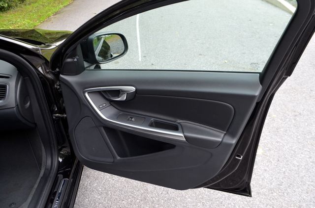 2017 Volvo V60 T5 FWD Dynamic - 22928803 - 20