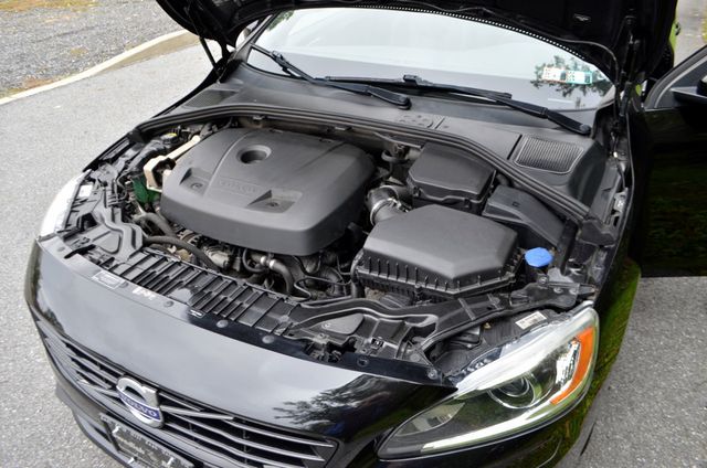 2017 Volvo V60 T5 FWD Dynamic - 22928803 - 28