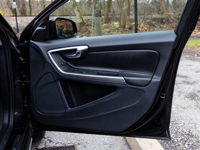 2017 Volvo V60 Cross Country ONE OWNER DEALER SERVICED - 22989658 - 12