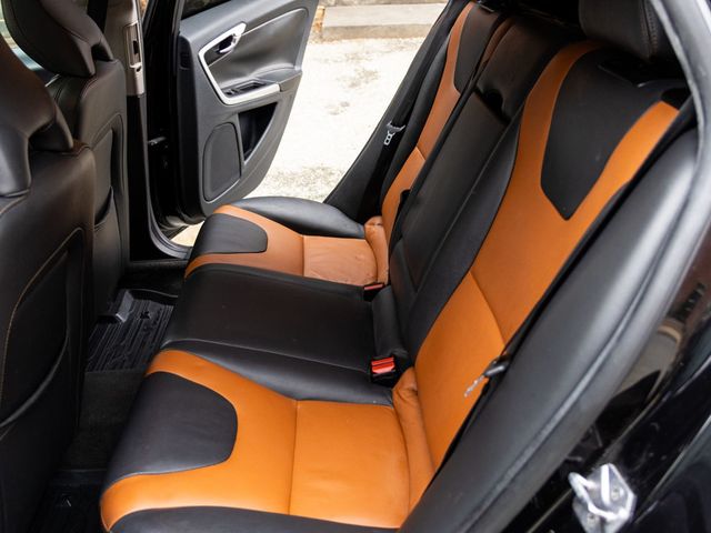 2017 Volvo V60 Cross Country ONE OWNER DEALER SERVICED - 22989658 - 17