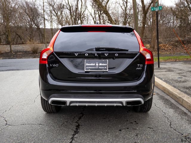 2017 Volvo V60 Cross Country ONE OWNER DEALER SERVICED - 22989658 - 3
