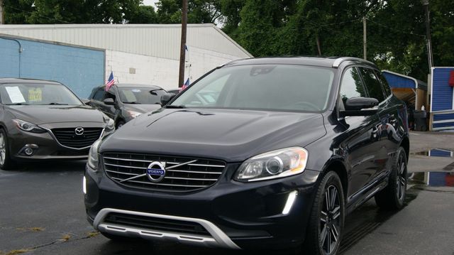 2017 Volvo XC60 T5 Dynamic's photo
