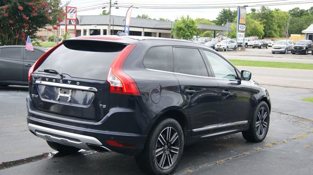 2017 Volvo XC60 JUST SERVICED, VERY CLEAN INSIDE AND OUT  - 23043576 - 8