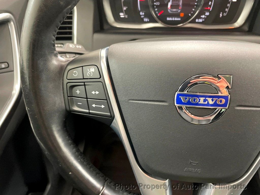 2017 Volvo XC60 T5 AWD Dynamic - 21513591 - 34