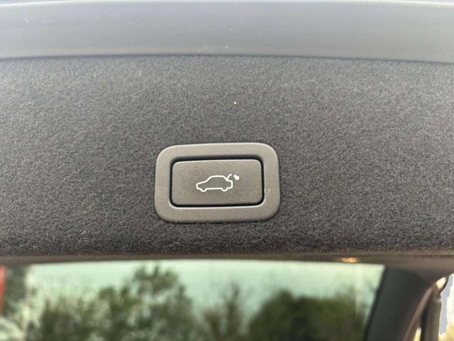 2017 Volvo XC60 T5 AWD Dynamic - 22937342 - 16