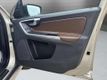 2017 Volvo XC60 T5 AWD Dynamic - 22937342 - 19