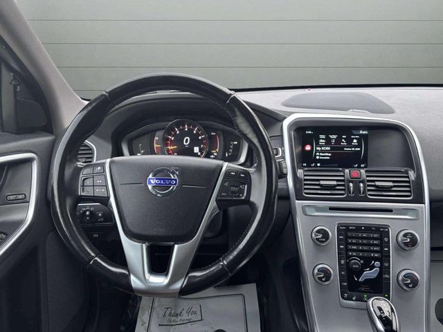 2017 Volvo XC60 T5 AWD Dynamic - 22937342 - 22