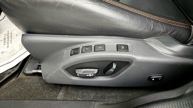 2017 Volvo XC60 T5 AWD Dynamic w/ Climate & Preferred Option Packages - 23016929 - 11