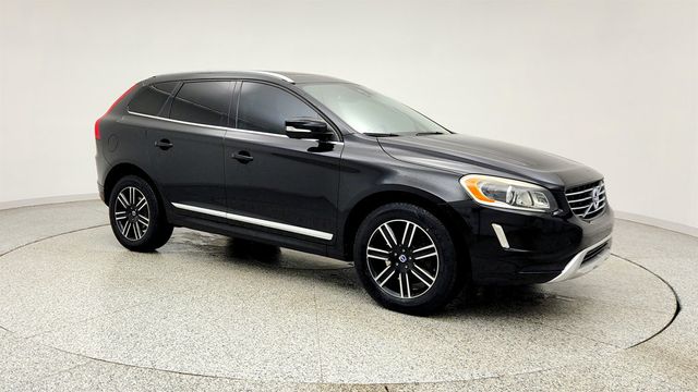 2017 Volvo XC60 T5 AWD Dynamic w/ Climate & Preferred Option Packages - 23016929 - 2