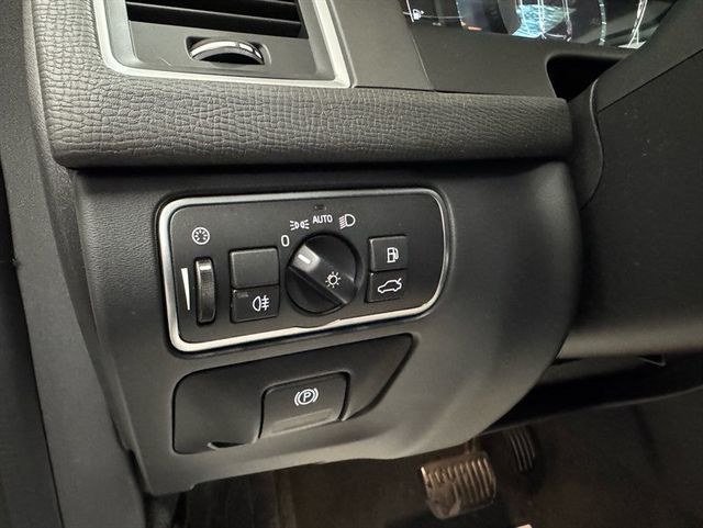 2017 Volvo XC60 T5 AWD Inscription - 23023661 - 14