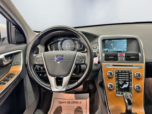 2017 Volvo XC60 T5 AWD Inscription - 23064214 - 14
