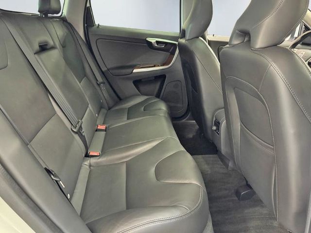 2017 Volvo XC60 T5 AWD Inscription - 23064214 - 23