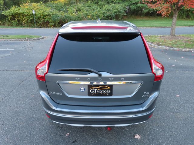 2017 Volvo XC60 T5 AWD Inscription - 22931475 - 9