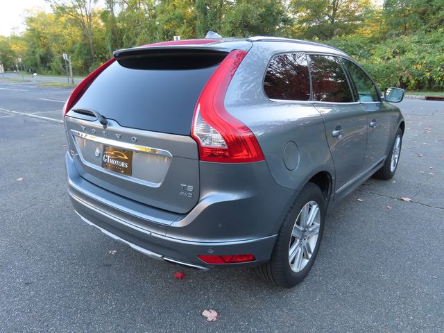 2017 Volvo XC60 T5 AWD Inscription - 22931475 - 10