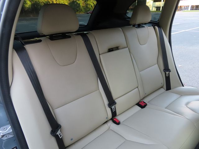 2017 Volvo XC60 T5 AWD Inscription - 22931475 - 24