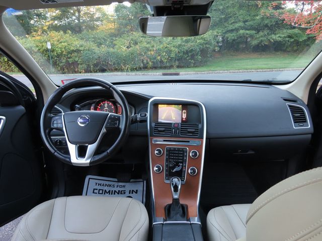 2017 Volvo XC60 T5 AWD Inscription - 22931475 - 28