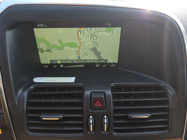 2017 Volvo XC60 T5 AWD Inscription - 23070545 - 13