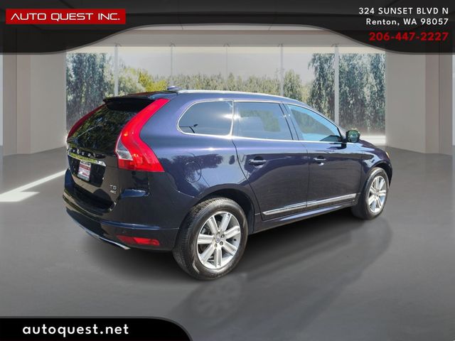 2017 Volvo XC60 T5 AWD Inscription - 23070545 - 4