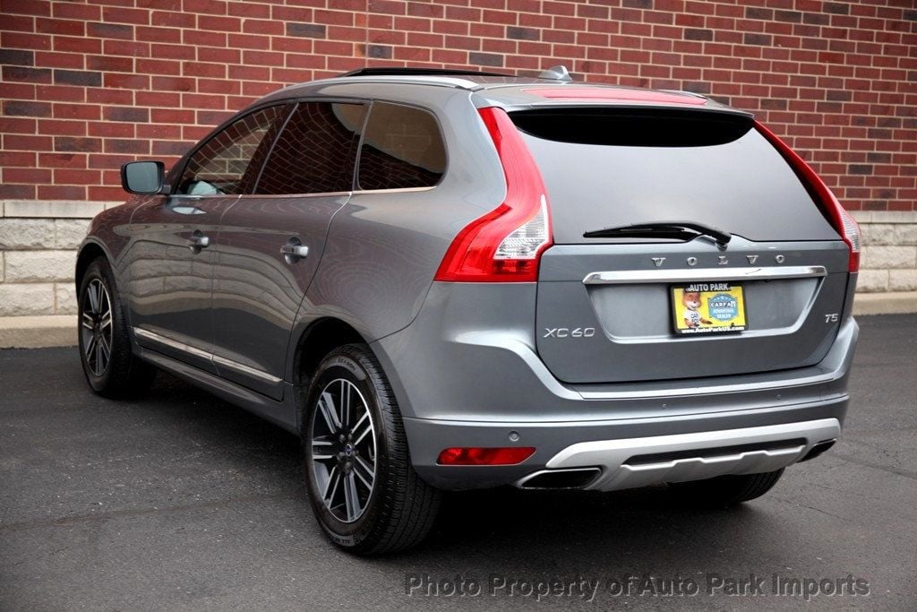 2017 Volvo XC60 T5 FWD Dynamic - 22361246 - 22