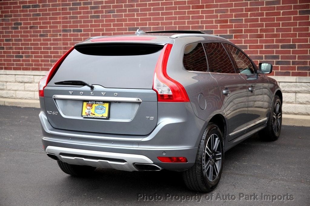 2017 Volvo XC60 T5 FWD Dynamic - 22361246 - 23