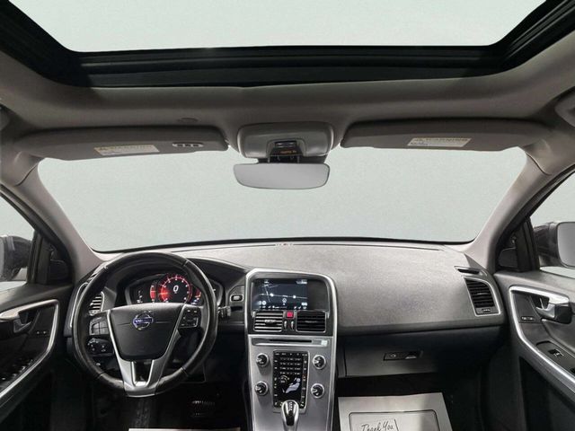 2017 Volvo XC60 T5 FWD Dynamic - 23053541 - 24