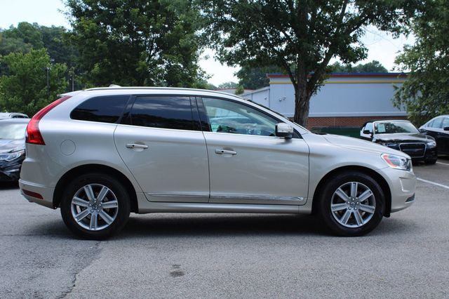 2017 Volvo XC60 T5 Inscription's photo