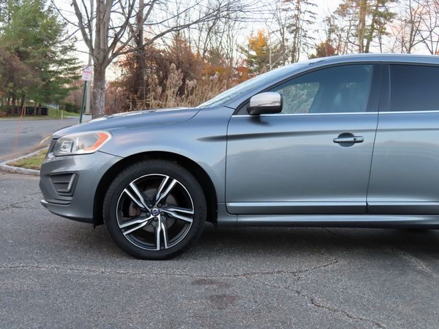 2017 Volvo XC60 T6 AWD R-Design - 22949426 - 10