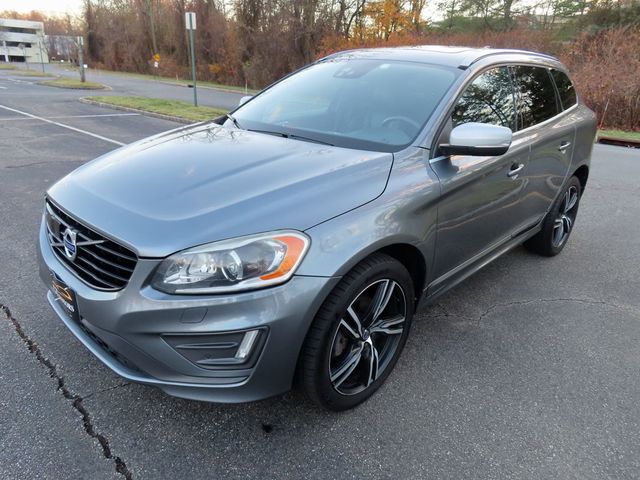 2017 Volvo XC60 T6 AWD R-Design - 22949426 - 3