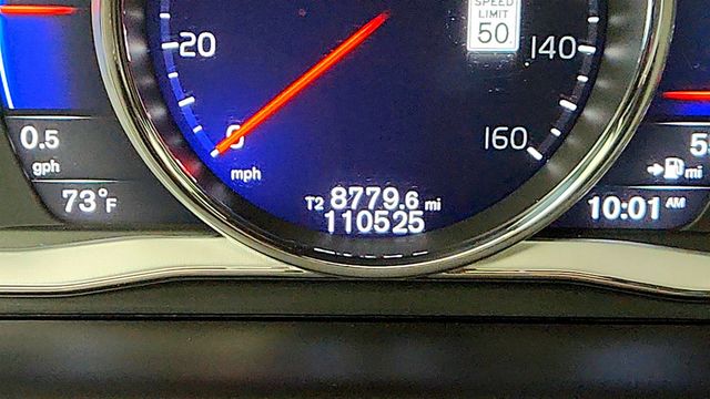2017 Volvo XC60 T6 AWD R-Design w/ Polestar Optimization - 23082197 - 15