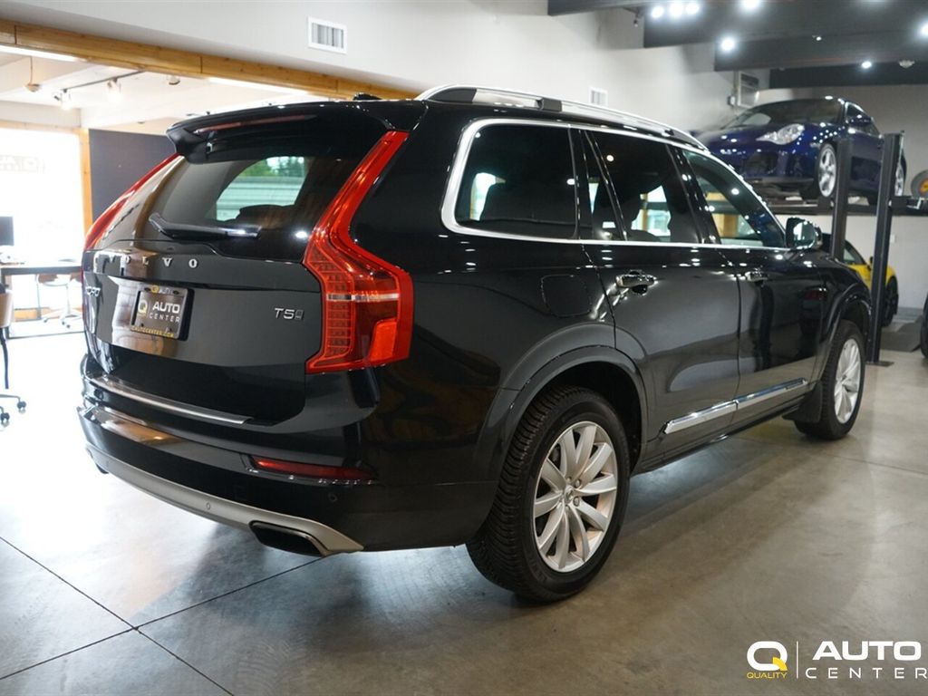 2017 Volvo XC90 T5 AWD 5-Passenger Momentum - 23090917 - 3