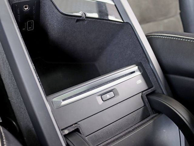 2017 Volvo XC90 T5 AWD 5-Passenger R-Design - 22925942 - 20