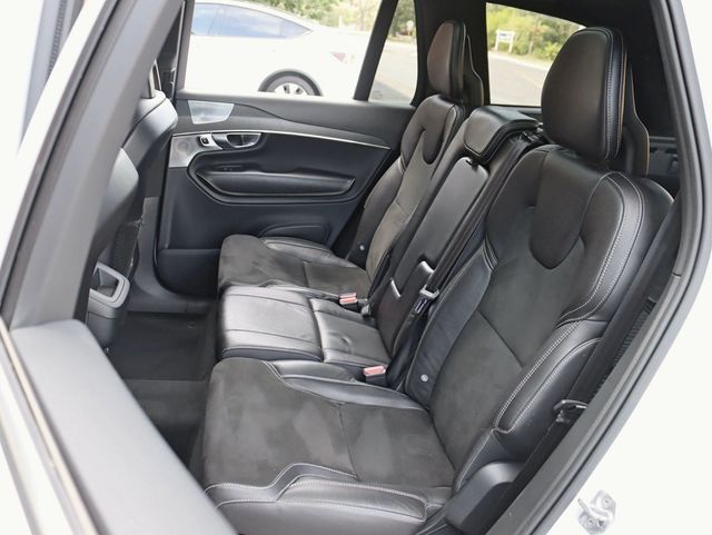 2017 Volvo XC90 T5 AWD 5-Passenger R-Design - 22925942 - 24