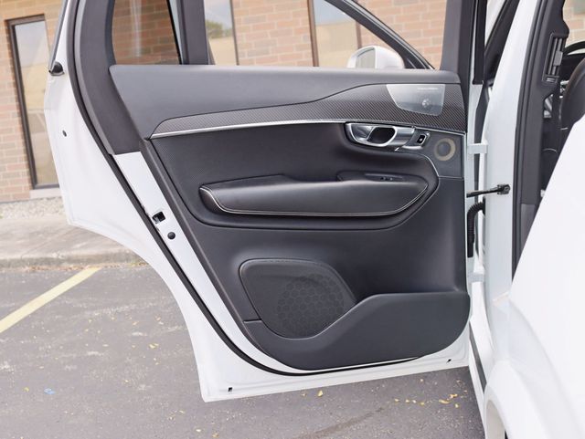 2017 Volvo XC90 T5 AWD 5-Passenger R-Design - 22925942 - 30