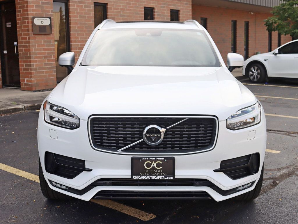 2017 Volvo XC90 T5 AWD R-Design photo 4