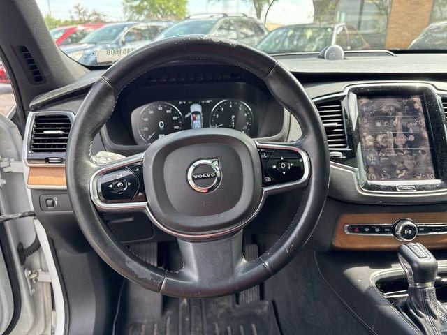 2017 Volvo XC90 T6 AWD 7-Passenger Inscription - 23029105 - 11