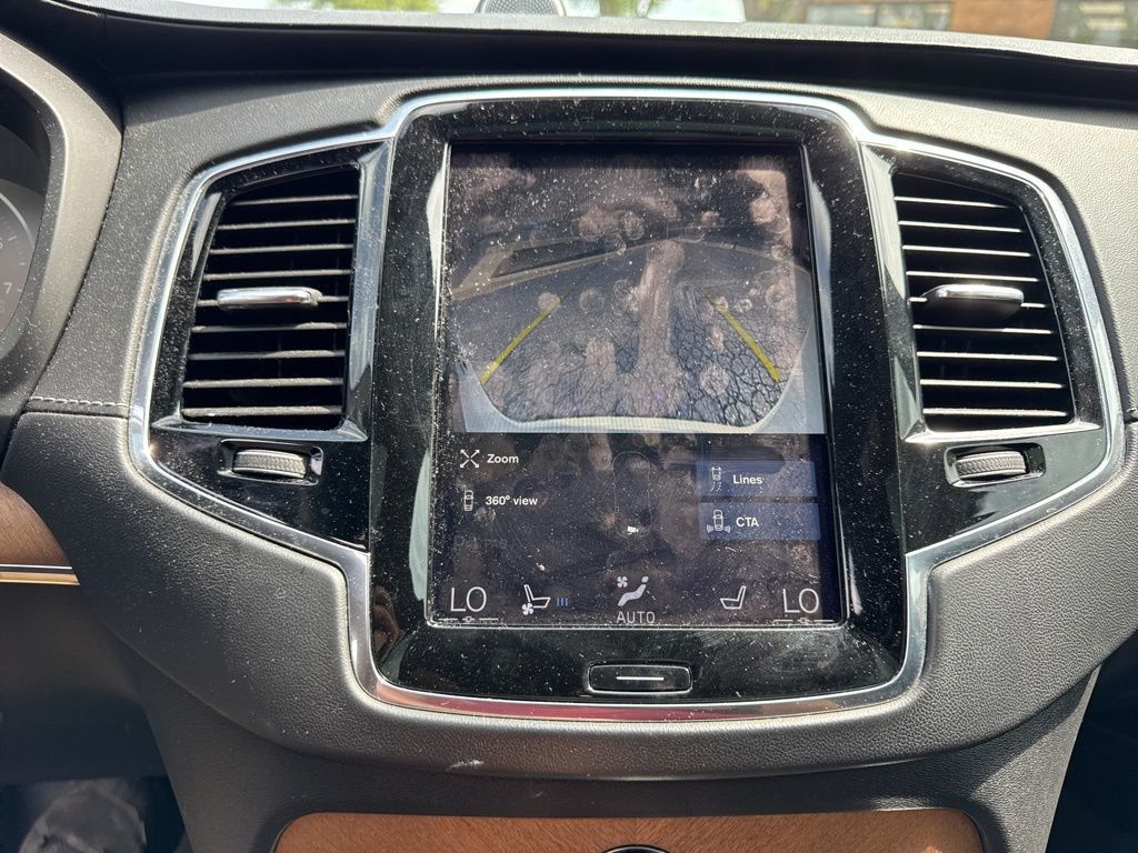 2017 Volvo XC90 T6 AWD 7-Passenger Inscription - 23029105 - 13