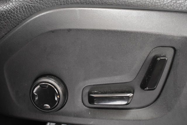 2017 Volvo XC90 T6 AWD 7-Passenger Momentum - 21977816 - 17