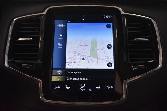 2017 Volvo XC90 T6 AWD 7-Passenger Momentum - 21977816 - 22