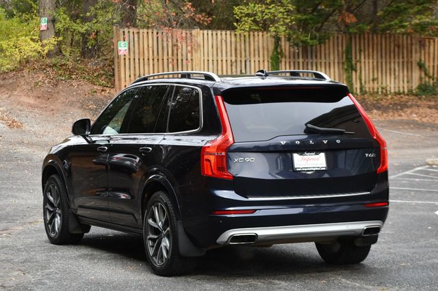 2017 Volvo XC90 T6 AWD 7-Passenger Momentum - 22944765 - 9