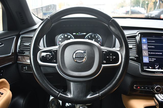 2017 Volvo XC90 T6 AWD 7-Passenger Momentum - 22944765 - 18