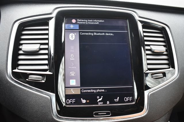 2017 Volvo XC90 T6 AWD 7-Passenger Momentum - 22944765 - 40