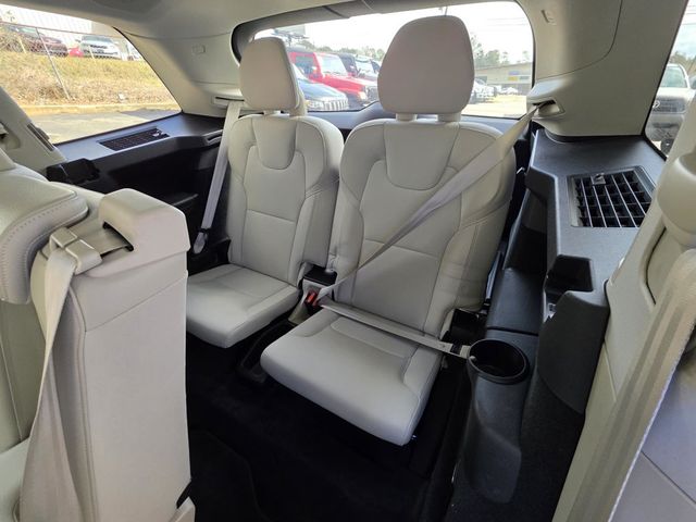 2017 Volvo XC90 T6 AWD 7-Passenger Momentum - 22991107 - 14