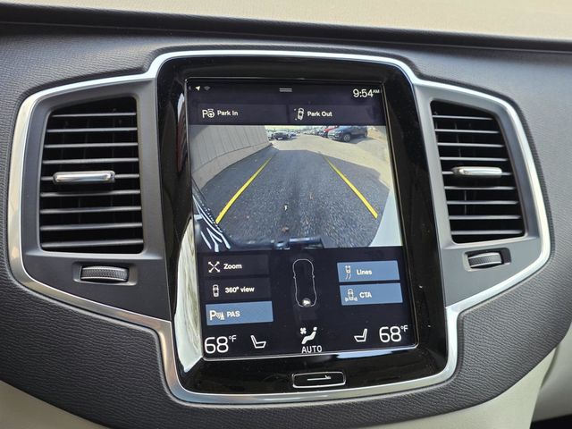 2017 Volvo XC90 T6 AWD 7-Passenger Momentum - 22991107 - 16