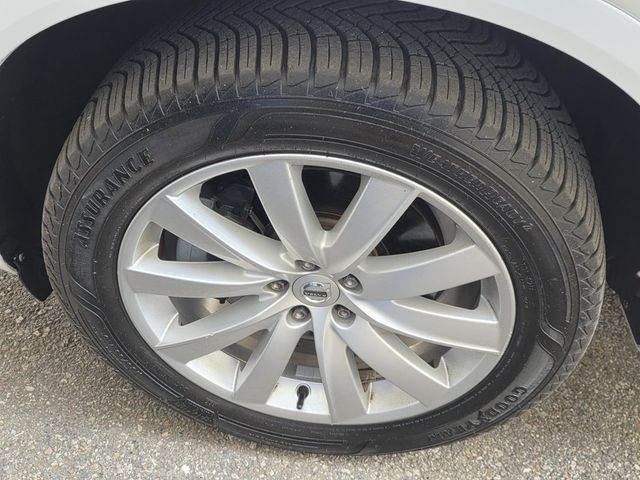 2017 Volvo XC90 T6 AWD 7-Passenger Momentum - 22991107 - 39