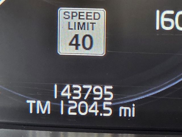 2017 Volvo XC90 T6 AWD 7-Passenger Momentum - 22991107 - 42