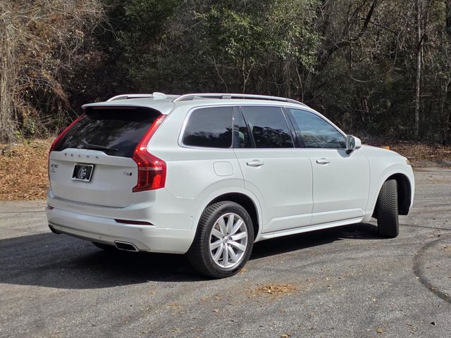 2017 Volvo XC90 T6 AWD 7-Passenger Momentum - 22991107 - 4